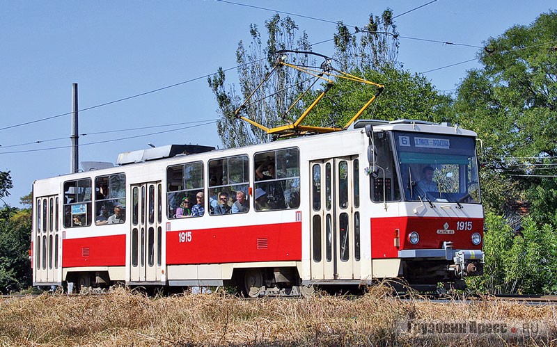 Трамвай Tatra-T6B5