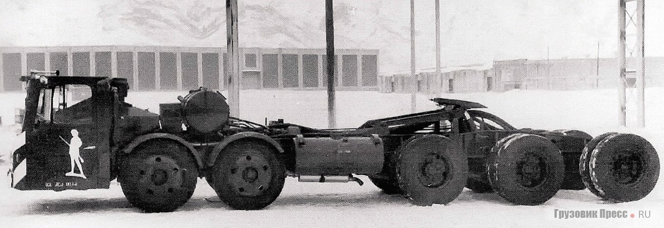 Модифицированный седельный тягач A/S 32A-14, 1965 г.