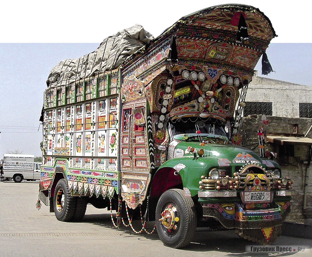[b]Bedford TJ (выпускавшийся по лицензии).[/b] Пакистанское видение национального грузовика