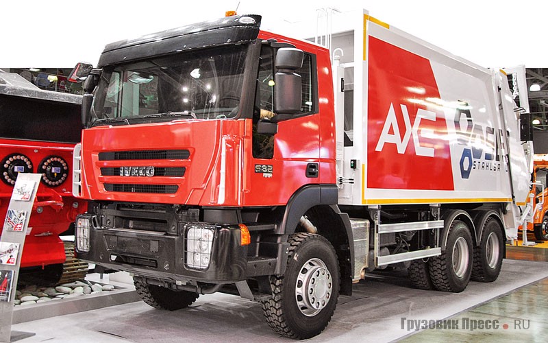 Мусоровоз AXE L-22 на шасси IVECO Trakker 682 DC330G35H 6x4