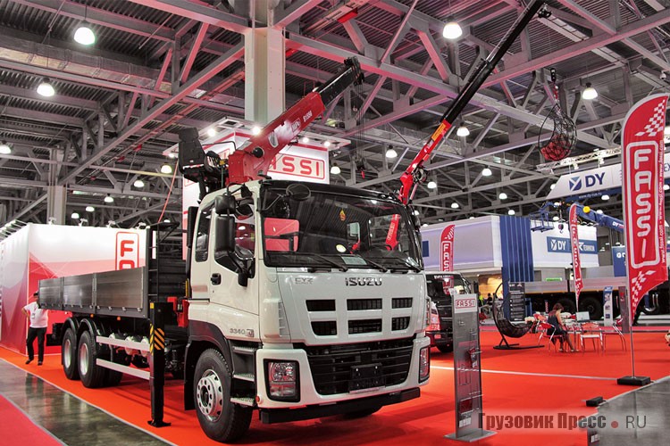 «Феникс 780232» на шасси 12-метрового Isuzu Giga 3340 CYZ52T