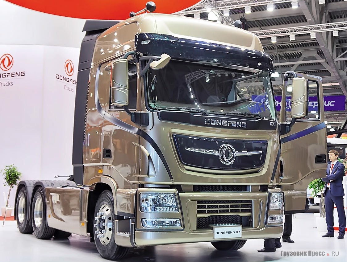 Седельный тягач Dongfeng KX, модель DFH4250C. Пневмоподвеска, АКП, двигатель мощностью 486 л.с. – это уже не «одноразовый» грузовик, а полноценный «дальнобойщик»