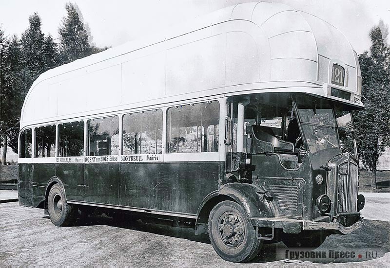 50-местный автобус Renault TN4H создан в 1936 г. в сотрудничестве с STCRP (Société des Transports en Commun de la Région Parisienne – Транспортным управлением Парижа и пригородов). Построено 410 штук. В годы войны их переделали в газовые, разместив баллоны на крыше под обтекателем