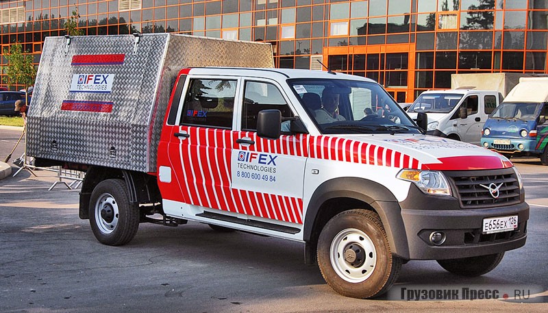 Спасательный автомобиль IFEX на шасси УАЗ-236324-000020-00 «Профи»