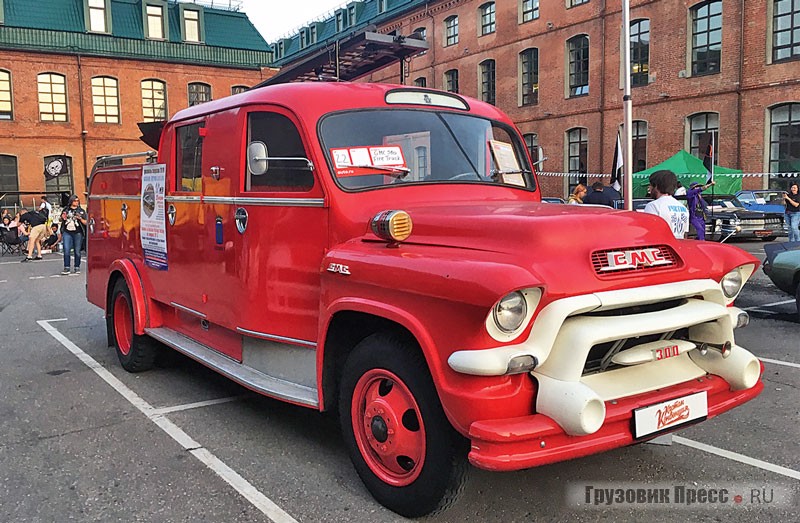 Kronenburg на шасси GMC300 1956 г. из Бельгии