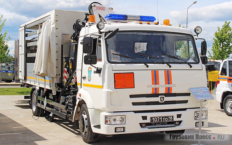 Машина траспортировки радиоактивных веществ и отходов (МТРВО), шасси КАМАЗ-4308