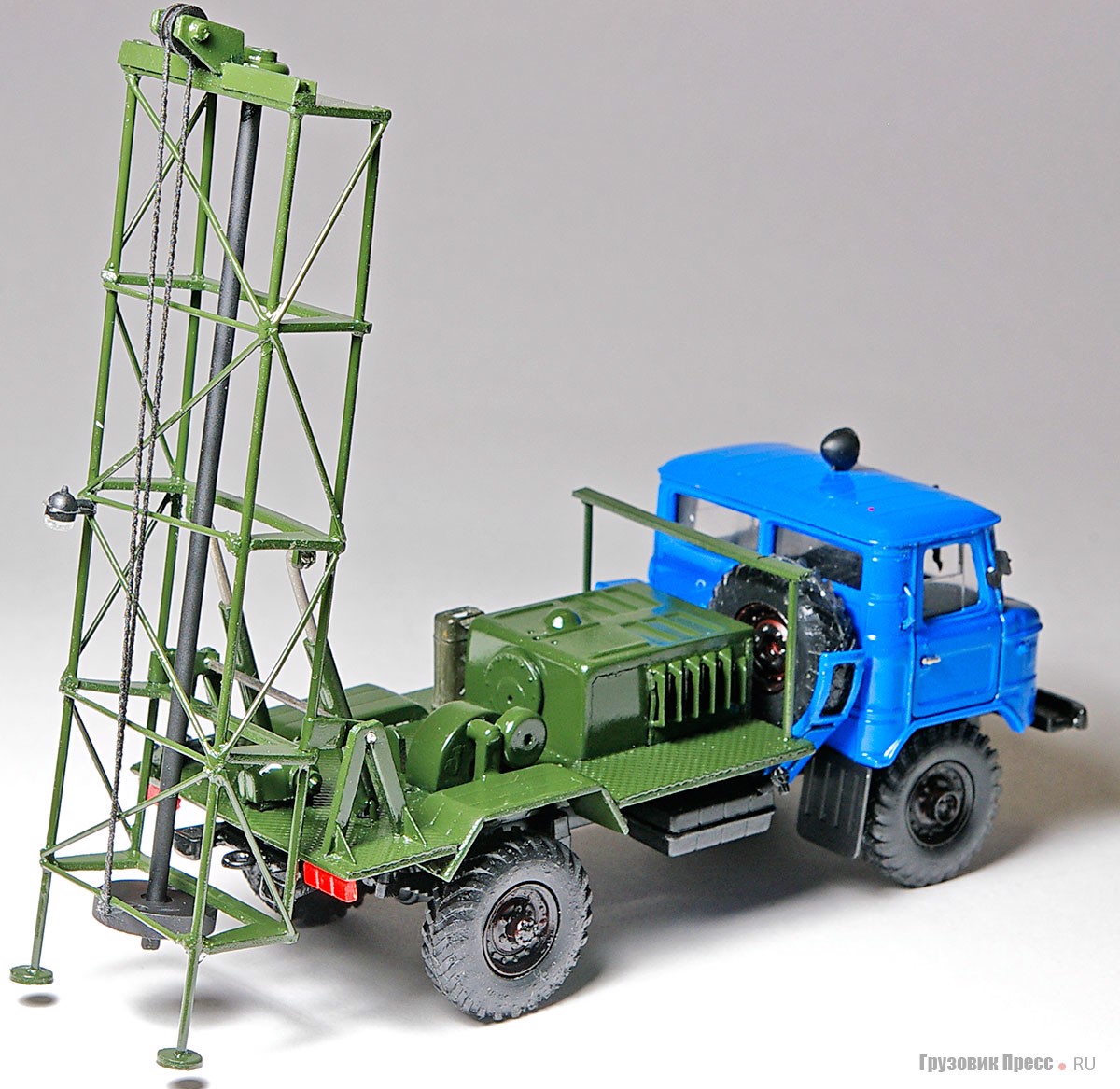 «Шишига» послужила готовой платформой для копирования [b]УГБ-1ВС – установки гидрогеологического бурения[/b]