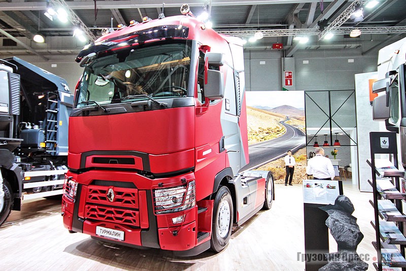 Renault Trucks T-High «Турмалин» на выставке Comtrans`19