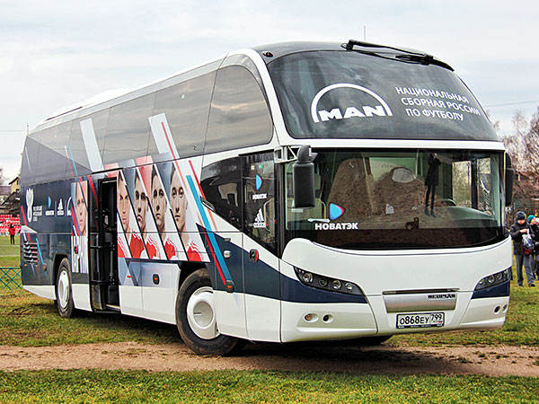 Путешествие в мир футбола на NEOPLAN Cityliner