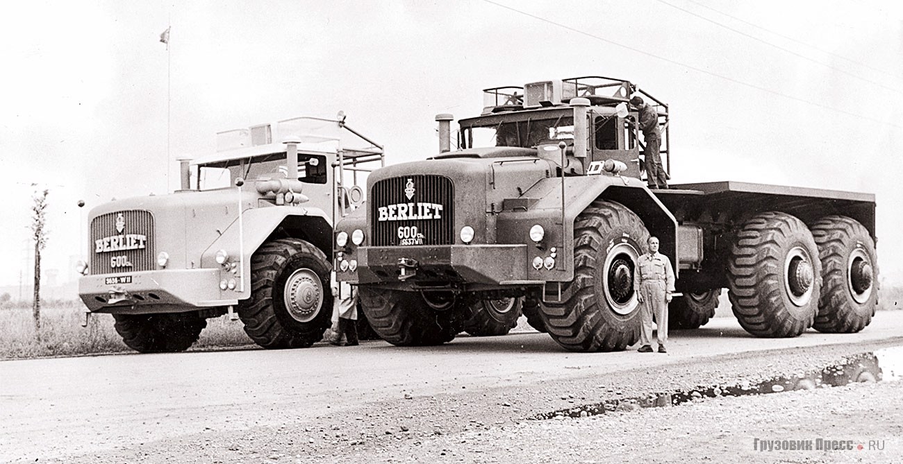 Berliet T 100 № 1 (слева) и № 2 на испытаниях под Лионом, сентябрь 1958 г. Хорошо видна разница в диаметрах шин