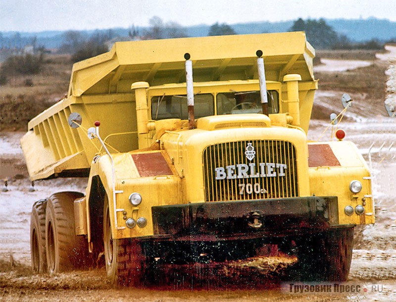 Berliet T 100 № 3 в испытательном центре в Вальбоне, 1966 г. К этому времени кабину перекрасили из красного цвета в жёлтый