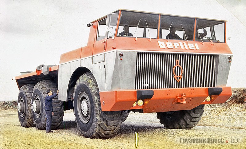 Berliet T 100 № 4 в испытательном центре в Вальбоне, 1959 г.