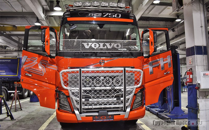 Юбилейный Volvo FH25