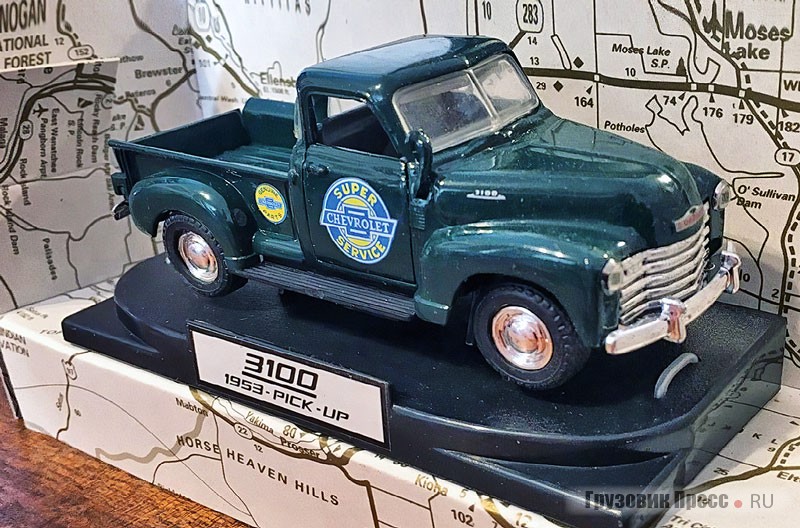 Масштабная модель пикапа Chevrolet 3100 серии, 1953 г.в., масштаб 1:43, Road Champs