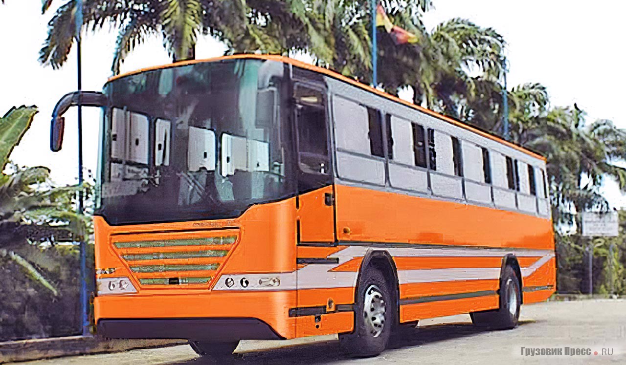 Последний успех Ганы – Neoplan N 315 Tropicliner – серия этих машин строилась на нидерландский кредит. 2005 г.