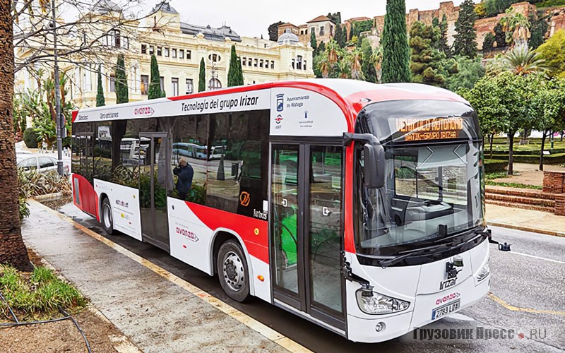 Автономный электробус Irizar IeBus 12