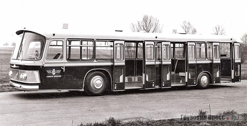 Перронный автобус Neoplan для аэропорта Дюссельдорфа NH11 TR