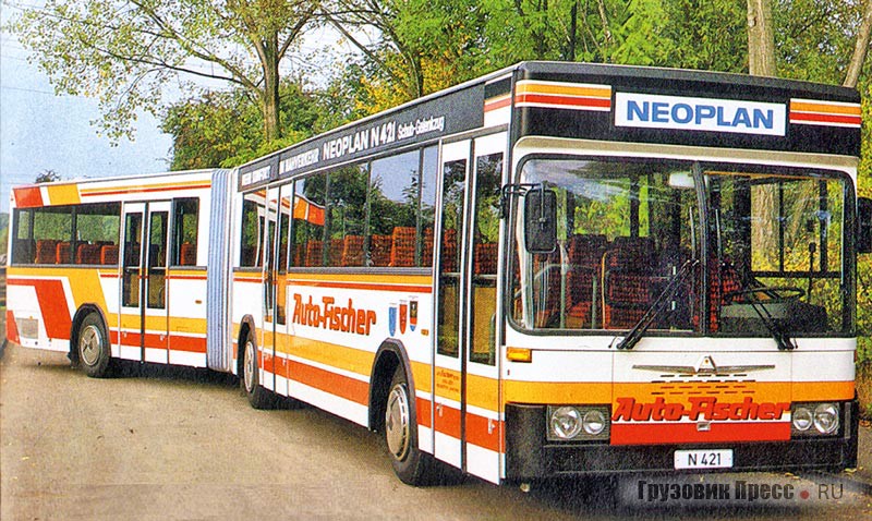 Прототип автобуса Neoplan N 421 SÜG