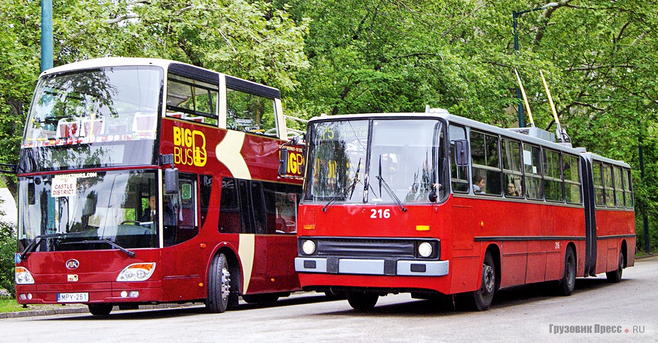 Залётные «китайцы» [b]Ankai[/b] уже вышли на экскурсионные маршруты, тогда как троллейбусы [b]Ikarus 280T[/b] не торопятся сдавать позиции на городских линиях