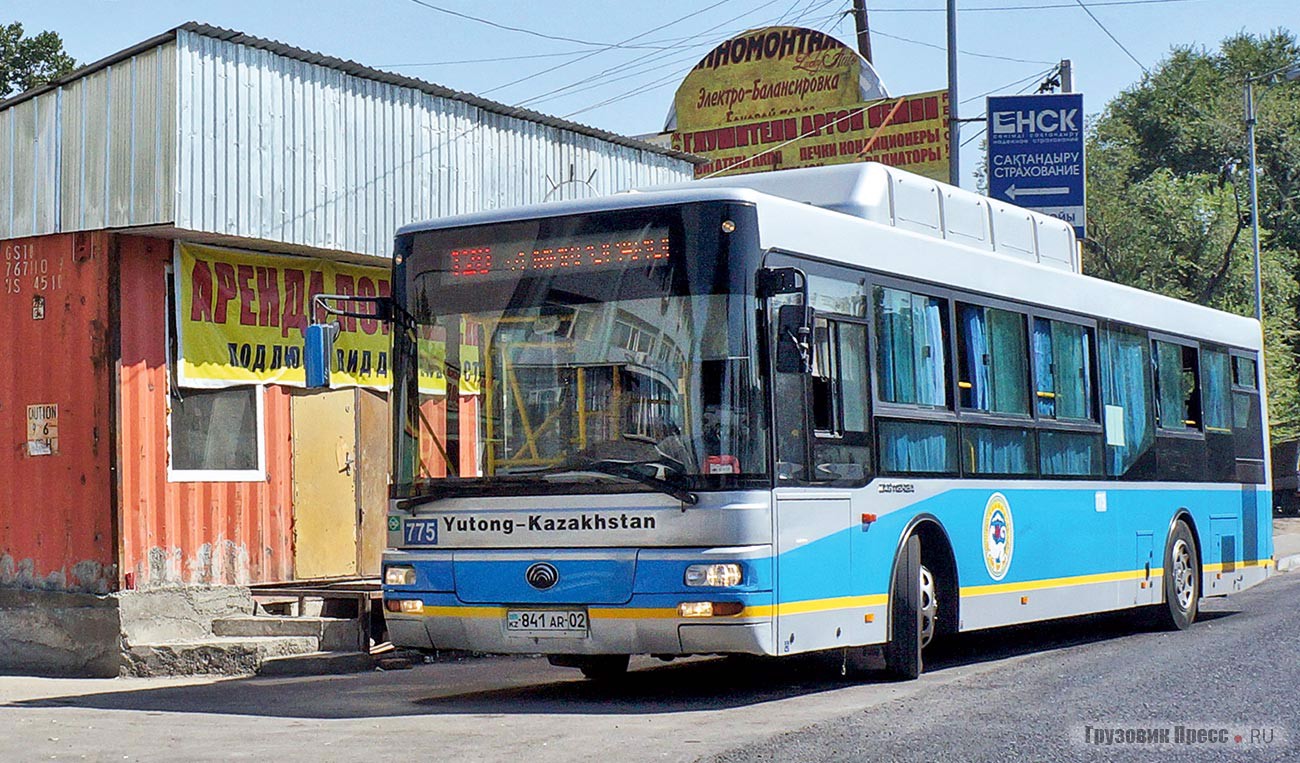А это уже [b]Yutong-Kazakhstan ZK 6120HGM[/b]. Похоже, именно эти машины доказали жизнеспособность автобусов на газовом топливе