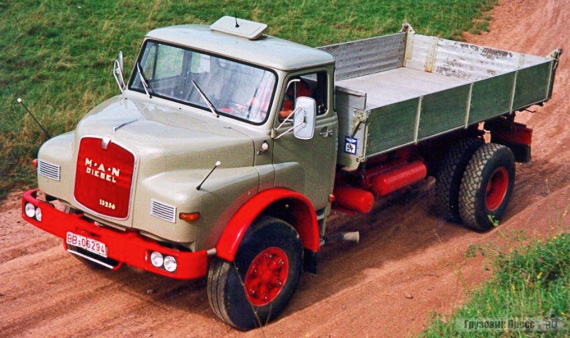 Восьмитонный самосвал [b]MAN 12.256 HKA[/b]. 1967 г.