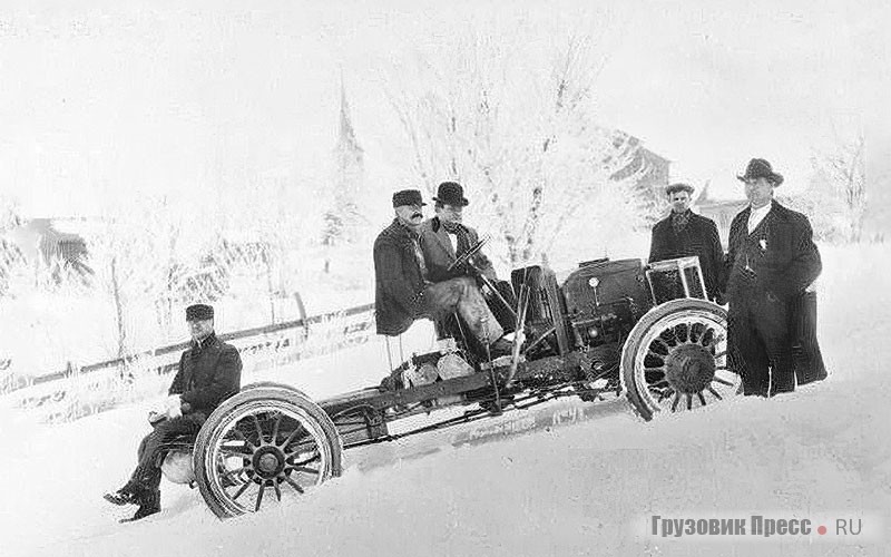 Американцы считают прототип автомобиля Z & B 1908 г. также первым в мире внедорожником 4х4. На этот титул он не тянет, но от него произошли легендарные автомобили-тракторы FWD (Four Wheel Drive)
