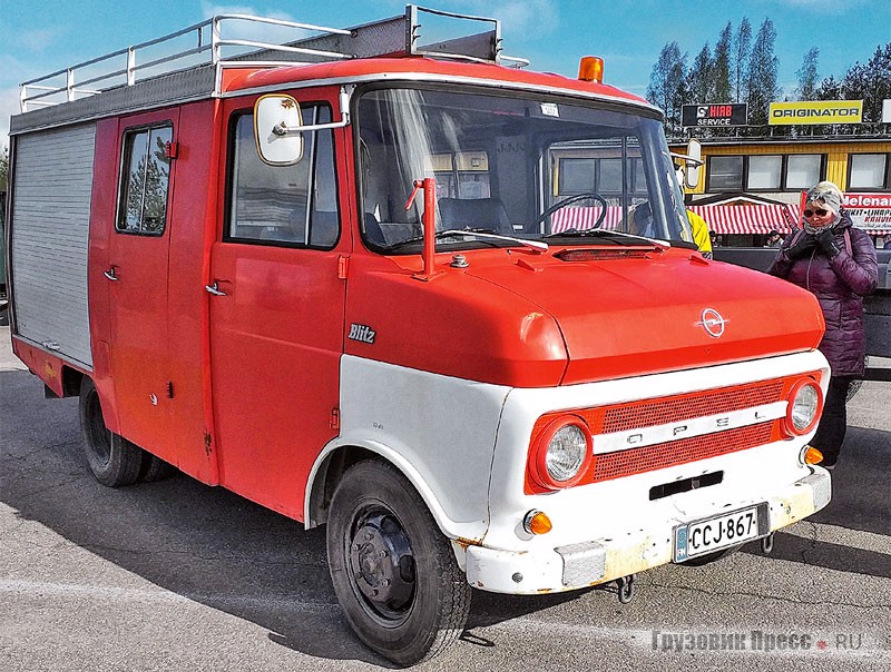 Бывший пожарный автомобиль на шасси Opel Blitz выпуска второй половины 60-х гг. в Финляндии. Лахти, 2019 г.