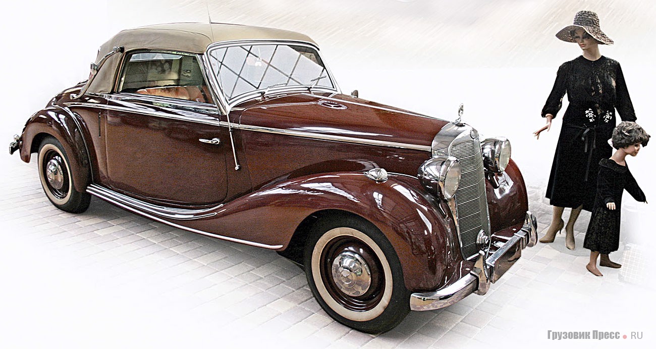 Mercedes-Benz 170 S выпускался в 1949–1953 гг. Этот вариант – Cabriolet A производства 1950 г. Масса 1270 кг. При габаритах 4510х1684х1560 мм выглядел весьма импозантно. Колесная база – 2845 мм. Двигатель – 4-цилиндровый рядный рабочим объемом 1767 см[sup]3[/sup], мощностью 52 л.с. при 4000 мин[sup]–1[/sup], КП – 4-ступенчатая механическая. Максимальная скорость – 122 км/ч