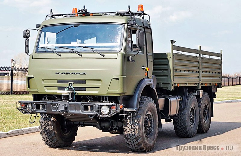 Свой первый беспилотник КАМАЗ-5350 анонсировал в начале лета 2015 г.