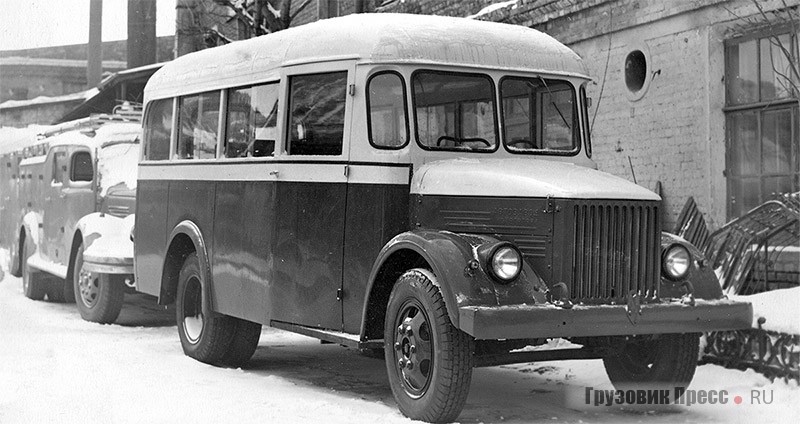 Автобус АКЗ-51. 1950 год