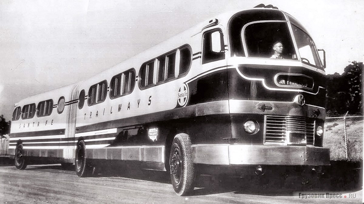 Автобус Kaiser Coach