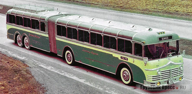 Автобус Henschel HS 200 UN Kassbohrer «Academy Express» с установленном на крыше прицепа стальным багажником