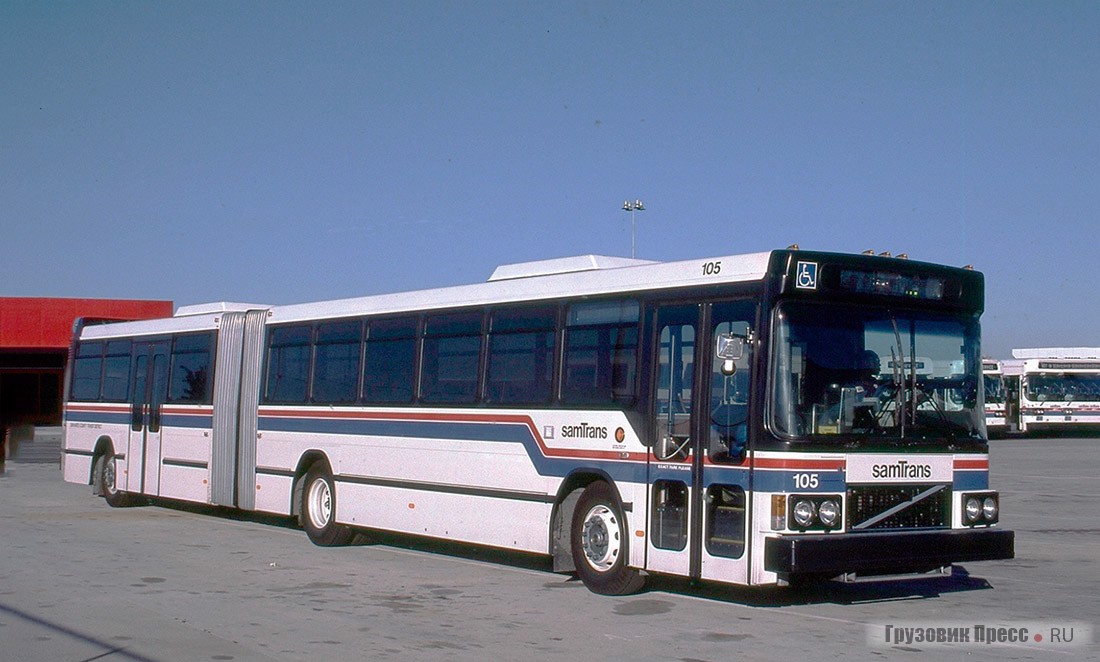   Автобус Volvo B10MA в ливрее транспортной компании SamTrans