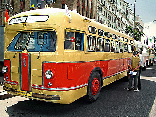 80-летие московского автобуса