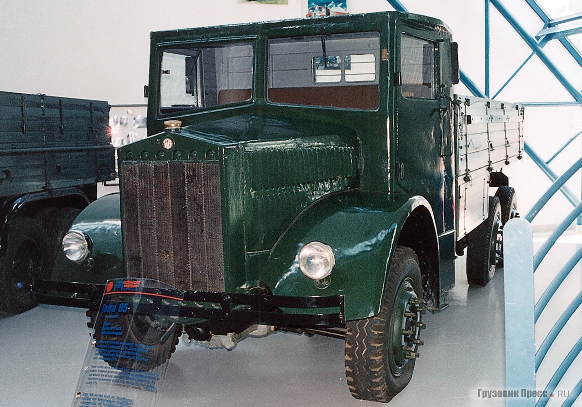 Tatra-85 капотной компоновки (1936–1938 гг.)
