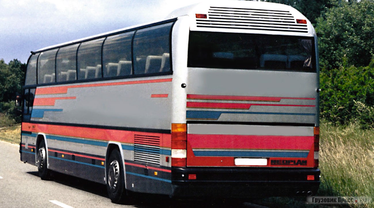 Neoplan Cityliner’85 N113-2, вид сзади