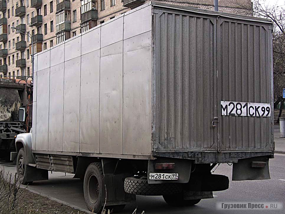Самодельный фургон Андрея Капитанского на базе бортового ЗИЛ-130