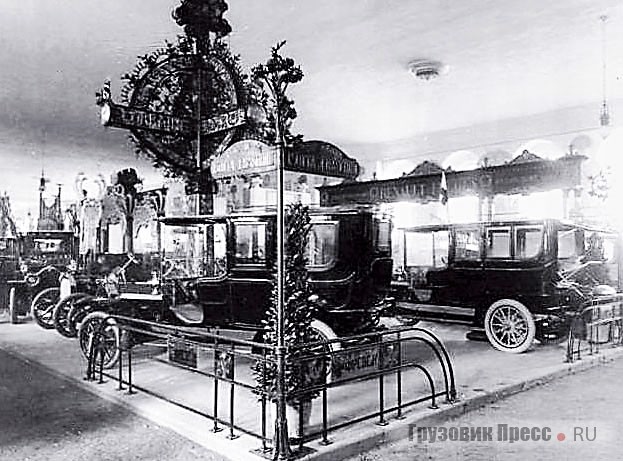 Санитарные автомобили «Фрезе» на французских шасси Lorraine-Dietrich и Renault – экспонаты Первой Международной автомобильной выставки в Санкт-Петербурге, 1907 г.