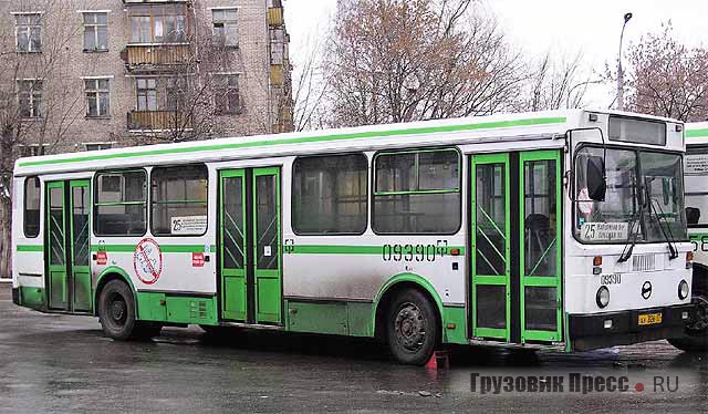 Что бы делал автобус ЛиАЗ-5256 без трактора?