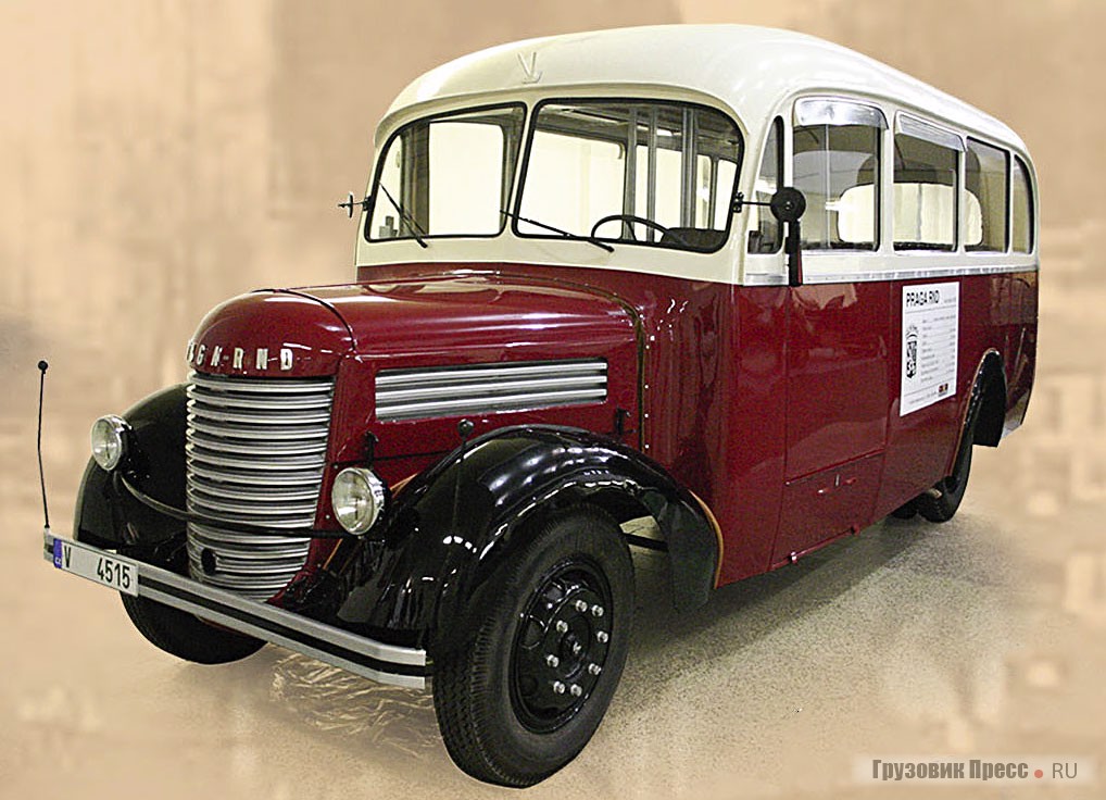 Первые машины Praga R появились ещев 1931 году, а в 1947-м именно с них в послевоенной Чехословакии началась история марки Karosa. На базе этой городской модели выпускалось несколько типов автобусов RND. Шестицилиндровый бензиновый двигатель рабочим объемом чуть менее 3,5 л развивал мощность 70 л.с.