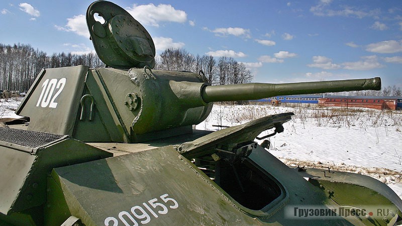На тестируемом танке было установлено 45-мм орудие