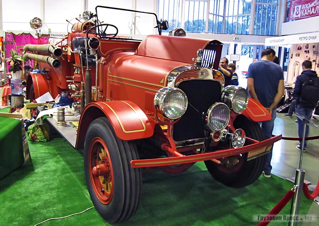 Пожарная линейка Seagrave Model 6WT Standard, 1927 г.