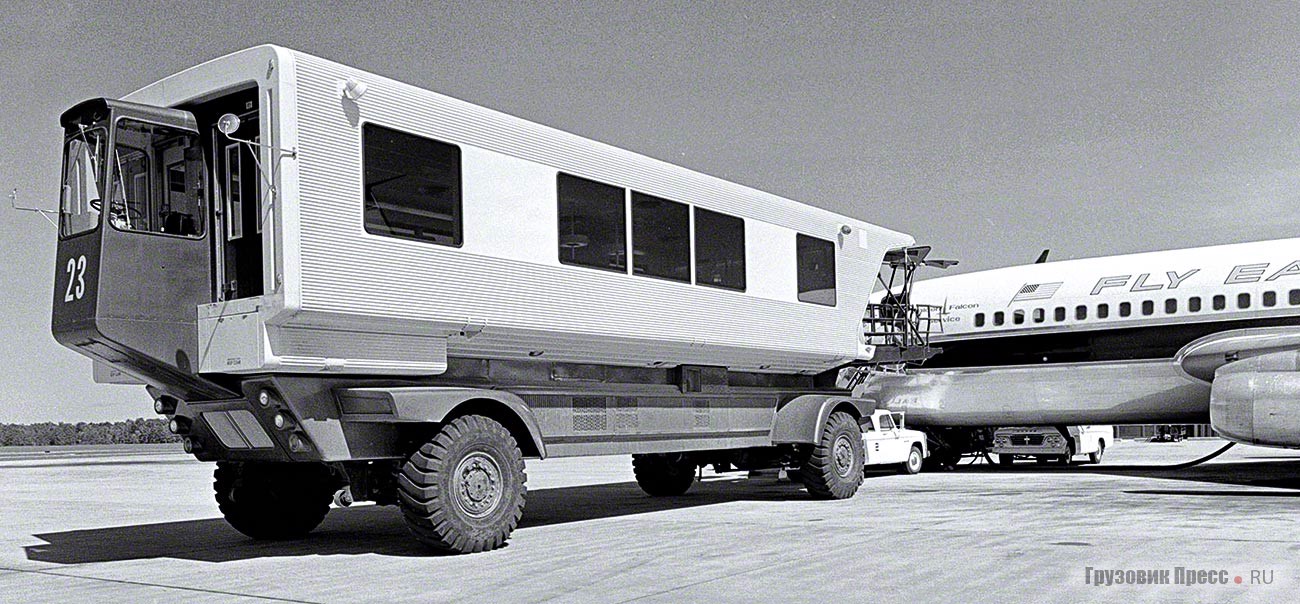 Chrysler-Budd Mobile Lounges