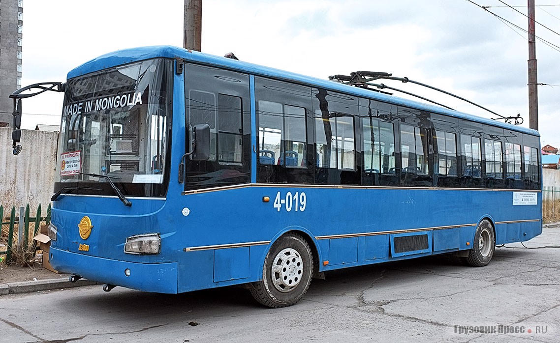 JEA-800 № 4-019 стал 36-м по счёту новым троллейбусом, изготовленным монгольскими специалистами в 2011 г.