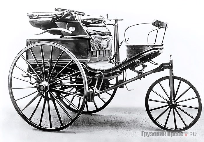 Benz Patent-Motorwagen (Modell III). На табличке имя французского импортёра – Émile Roger, 1887 г.
