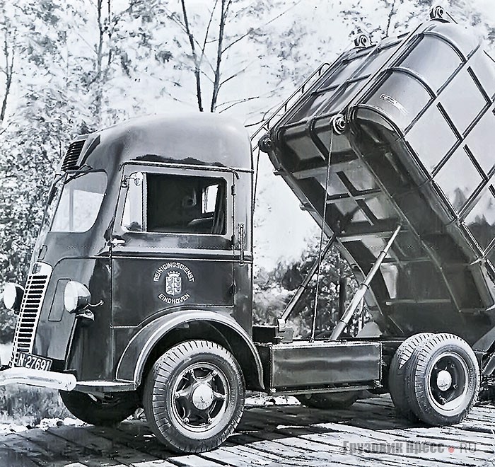 Мусоровоз с опрокидывателем фирмы Netam на шасси Autocar с дизелем Kromhout. Эйндховен, 1938 г.