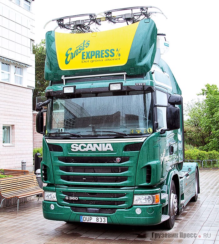 Об этом троллейвозе наш журнал уже писал. Это тоже часть экологической программы компании Scania. Седельный тягач на электрической тяге проходит испытания на закрытом электрифицированном треке, построенном между портом в Gävle и городком Storvik