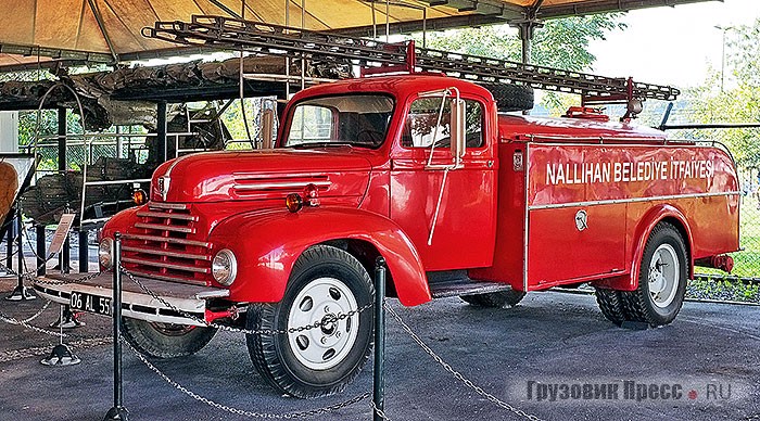 Пожарная автоцистерна на шасси Ford FK4000 1954 г.
