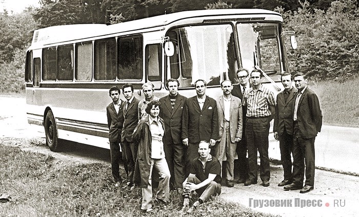 Создатели советских космических автобусов у ЛАЗ-699И