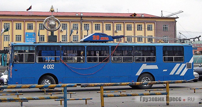 Второй монгольский троллейбус JEA800M